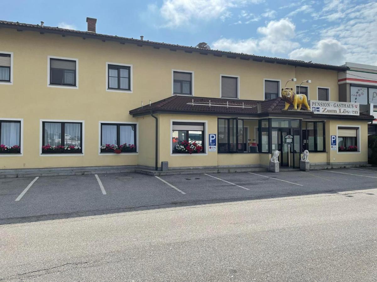 Gasthaus-Pension Zum Loewen Asten المظهر الخارجي الصورة