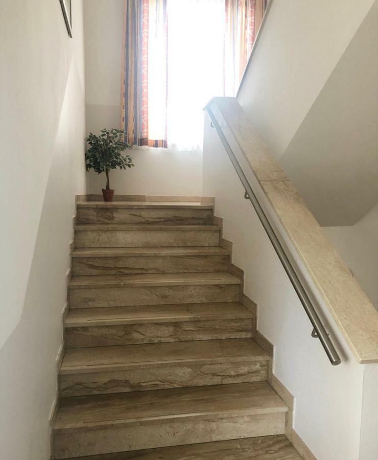 Gasthaus-Pension Zum Loewen Asten المظهر الخارجي الصورة