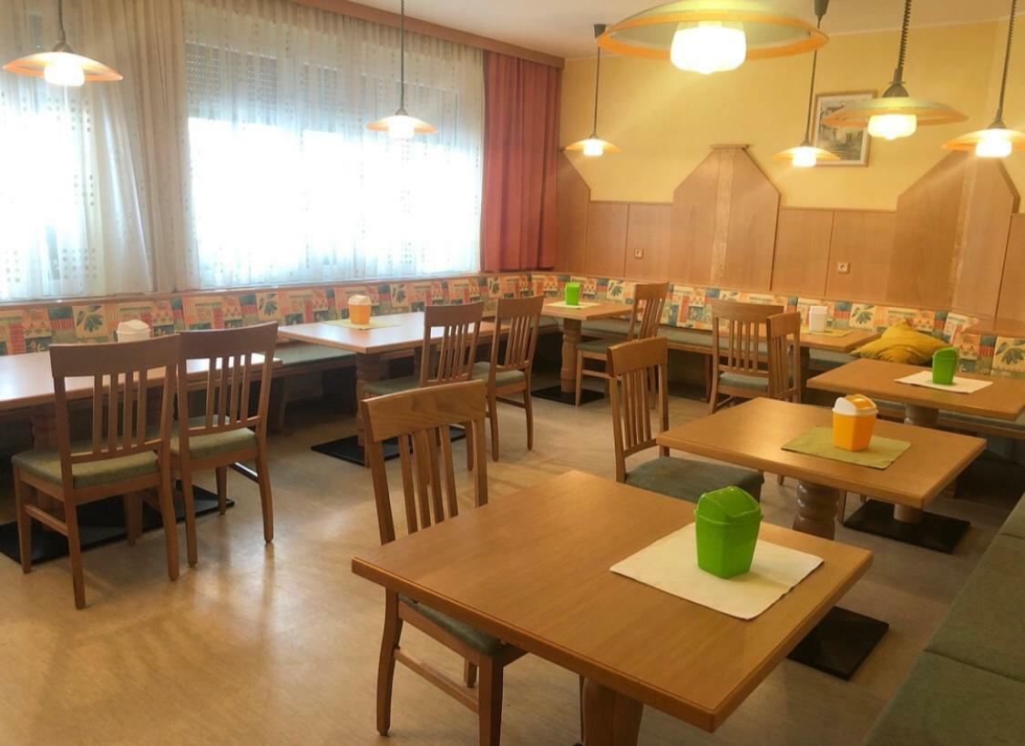 Gasthaus-Pension Zum Loewen Asten المظهر الخارجي الصورة